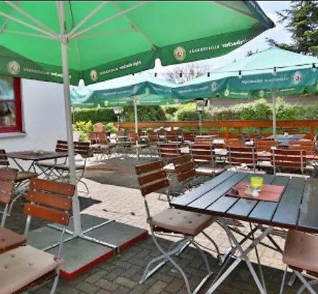 Vico's & Restaurant Hotel