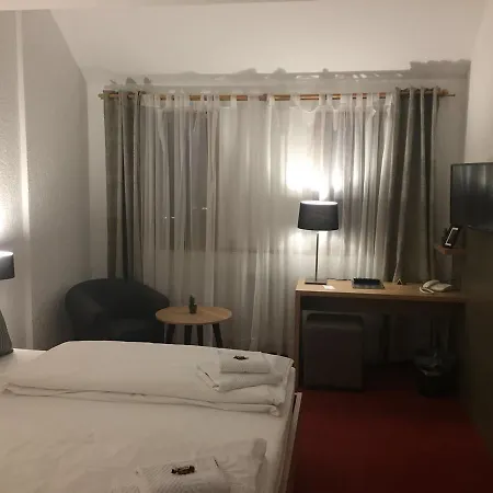 Vico's & Restaurant 2* Asperg